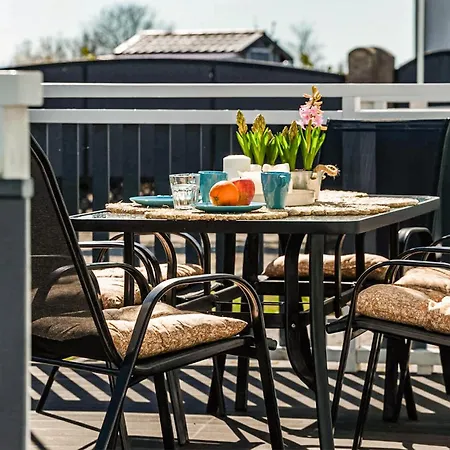 2 Bedroom Awesome In Lubin (West Pomeranian)